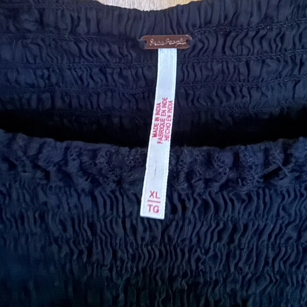 Free People Ari Smocked Top - Picture 6 of 6